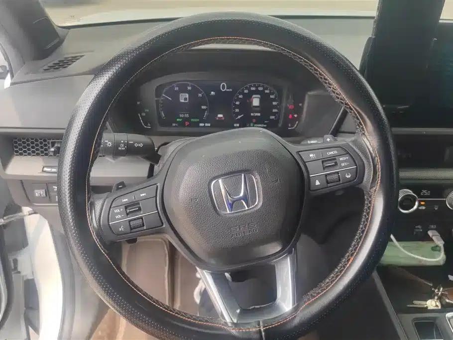Honda CR-V PHEV 2023 2.0L e:PHEV Leading Edition — миниатюра 15