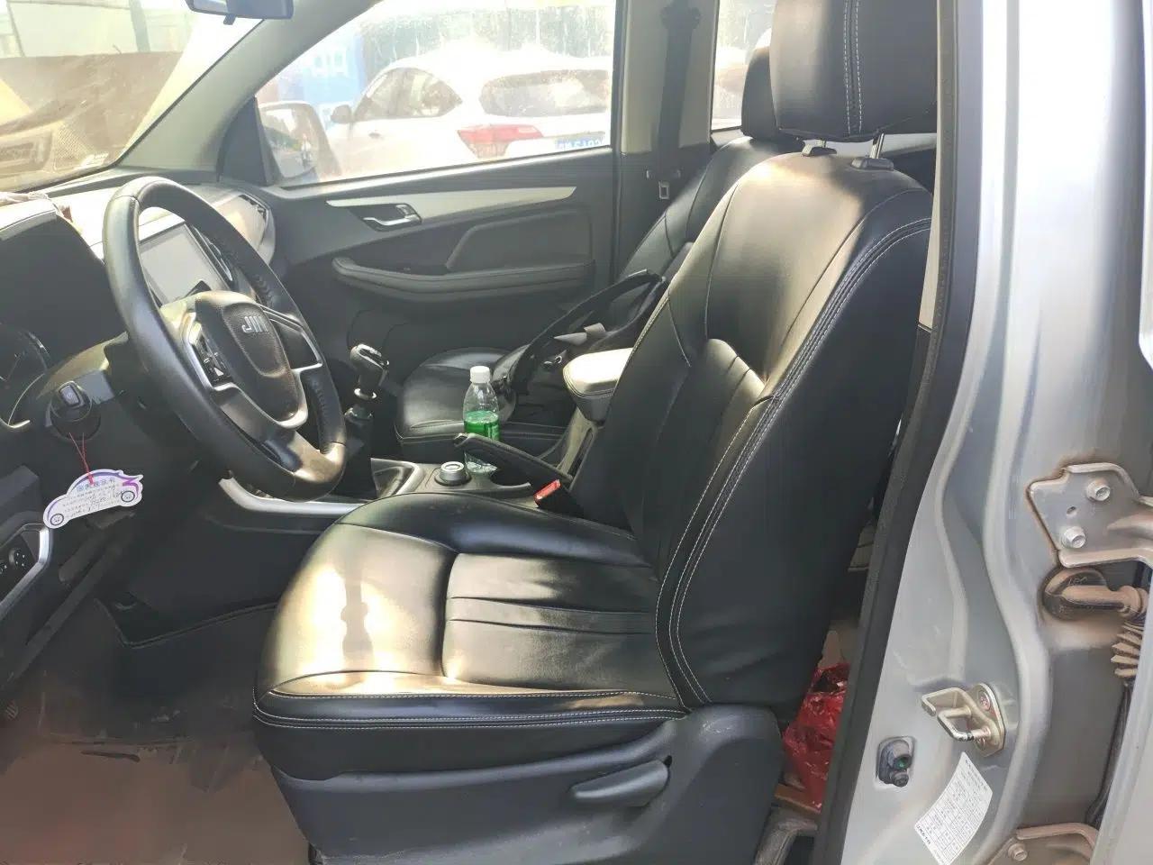 Isuzu JLM 2019 2.5T 4x4 Diesel Luxury Edition Ruimai S Extended Version JE4D25Q5A — миниатюра 15