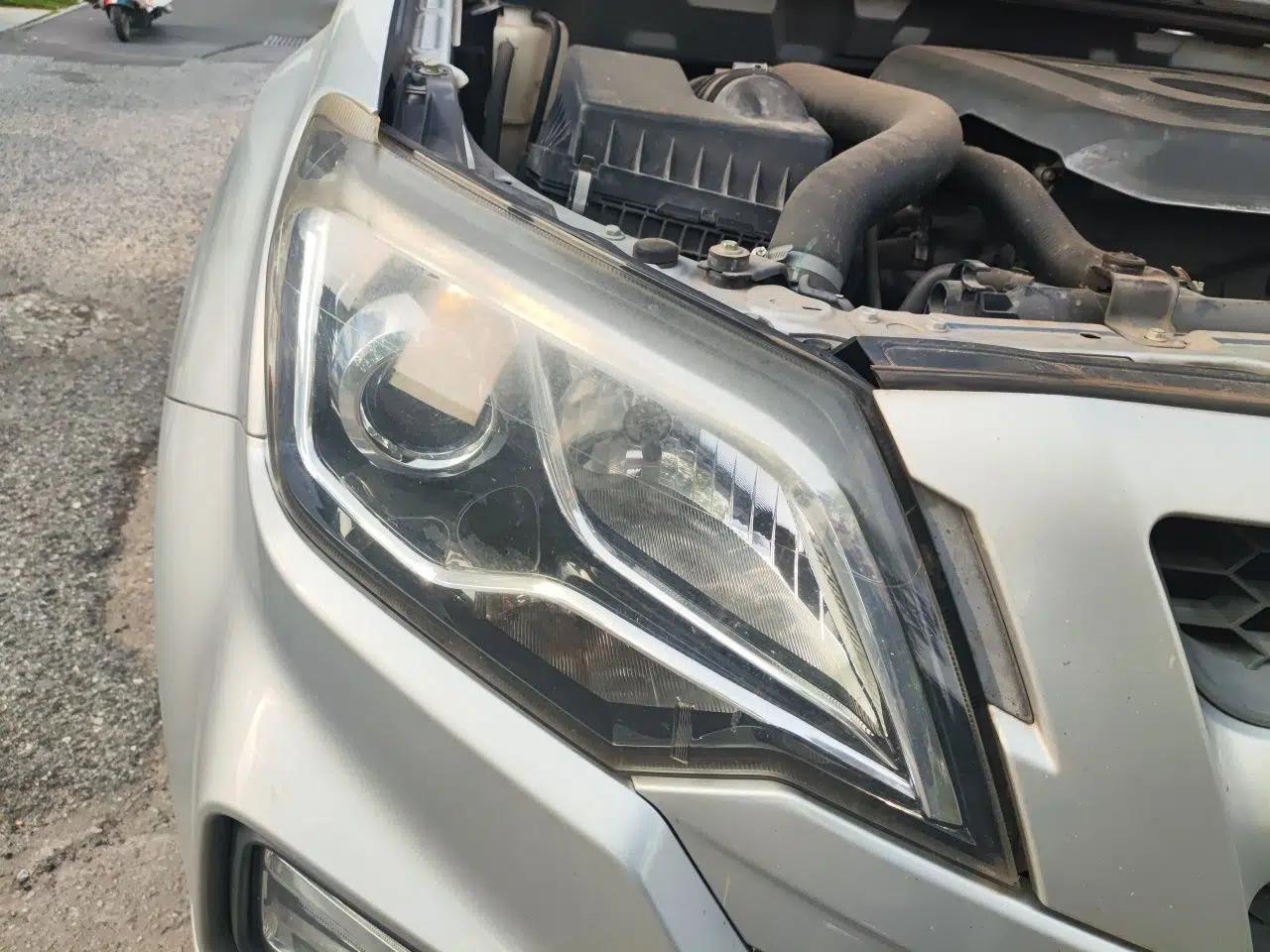 Isuzu JLM 2019 2.5T 4x4 Diesel Luxury Edition Ruimai S Extended Version JE4D25Q5A — миниатюра 7