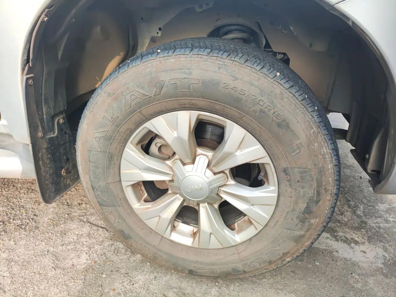 Isuzu JLM 2019 2.5T 4x4 Diesel Luxury Edition Ruimai S Extended Version JE4D25Q5A — миниатюра 8
