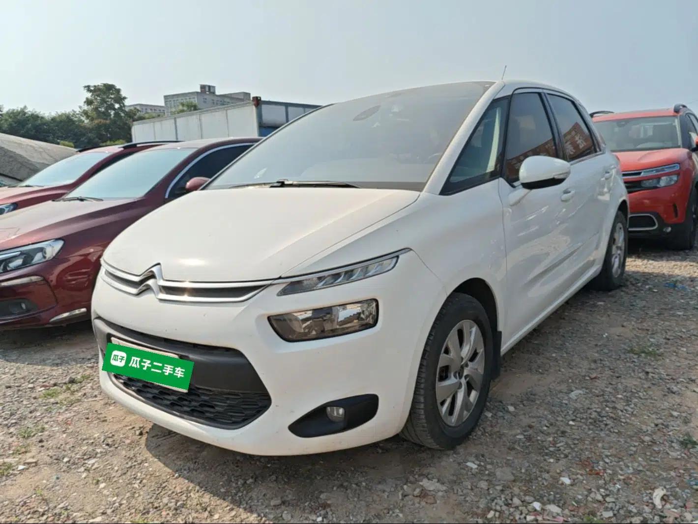 Citroen C4 Picasso 2015 1.6T Fashion Model 5 Seats — миниатюра 1