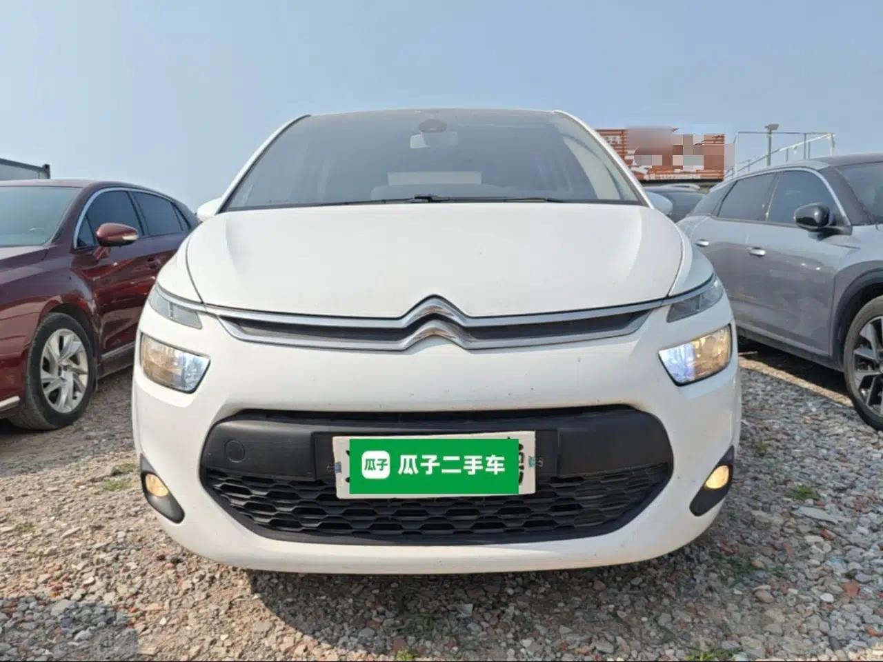Citroen C4 Picasso 2015 1.6T Fashion Model 5 Seats — миниатюра 2