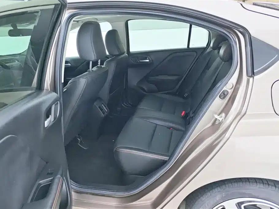 2017 Honda Crider 1.5L CVT Fashion Edition — миниатюра 11