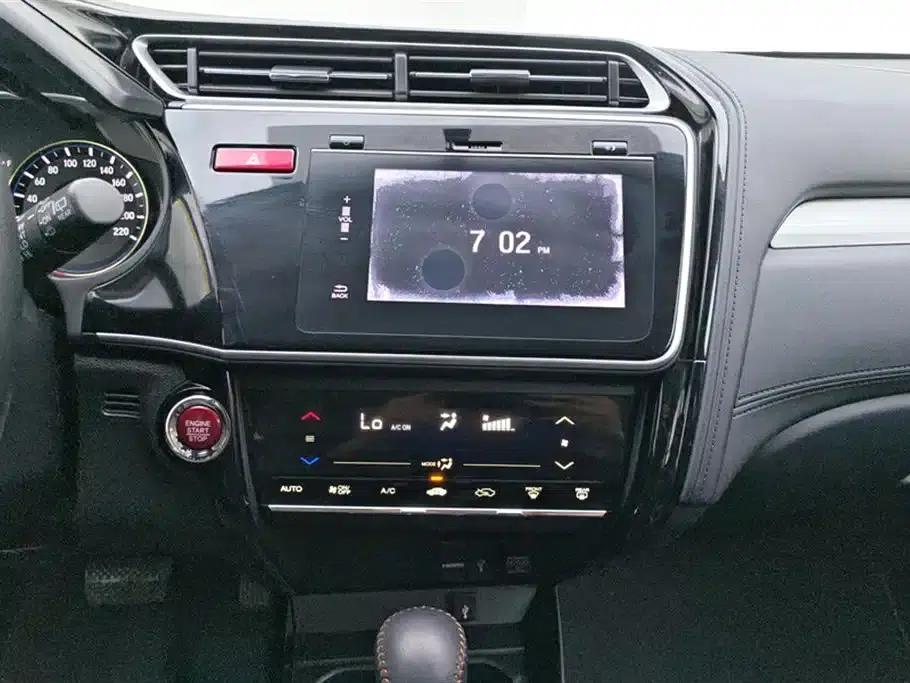 2017 Honda Crider 1.5L CVT Fashion Edition — миниатюра 13