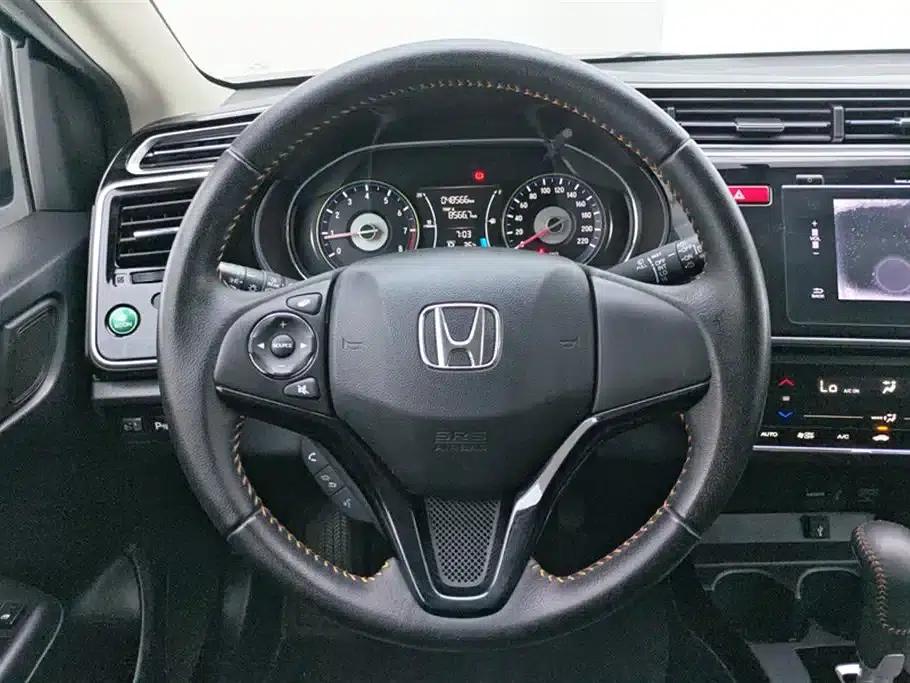 2017 Honda Crider 1.5L CVT Fashion Edition — миниатюра 15