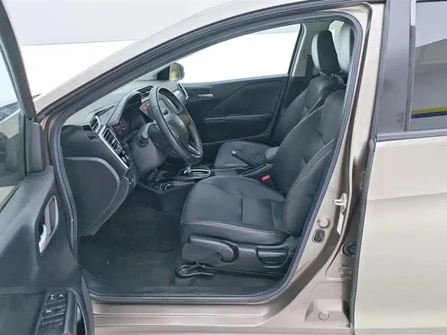 2017 Honda Crider 1.5L CVT Fashion Edition — миниатюра 9