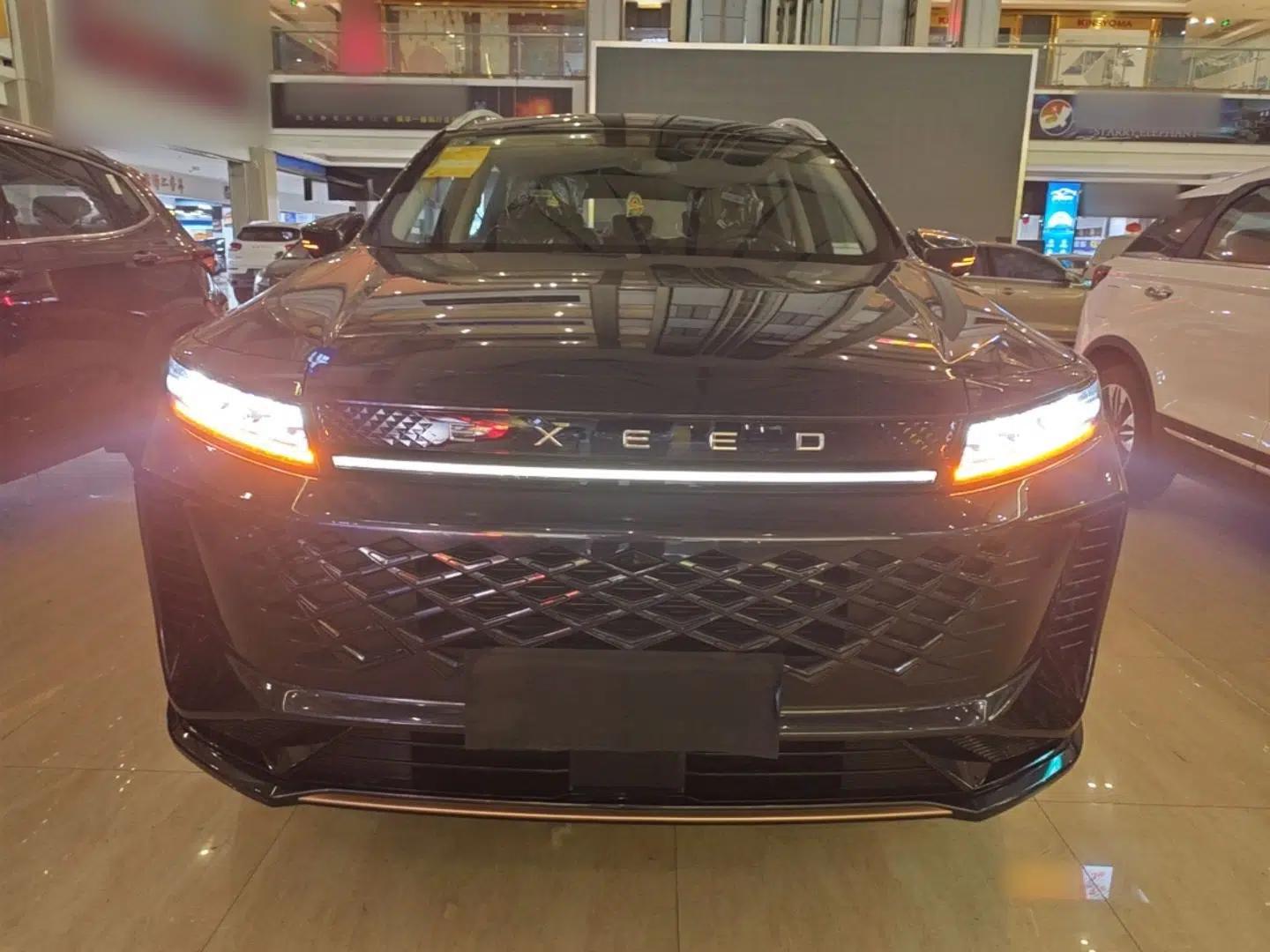 EXEED Zhuifeng 2024 1.5T CVT Swift Edition — миниатюра 2