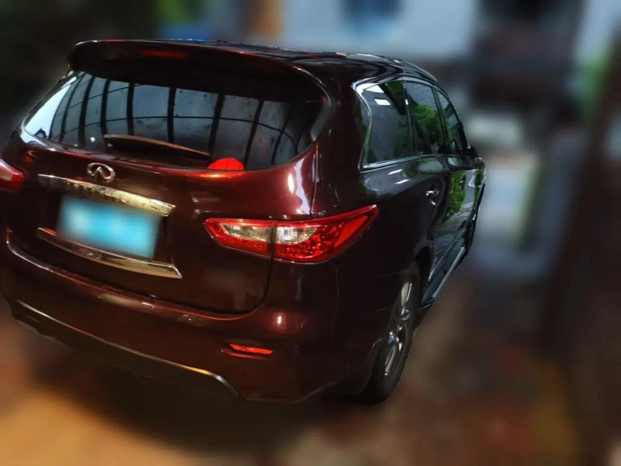 Infiniti JX 2013 JX35 Two-Wheel-Drive Excellence Edition — миниатюра 6