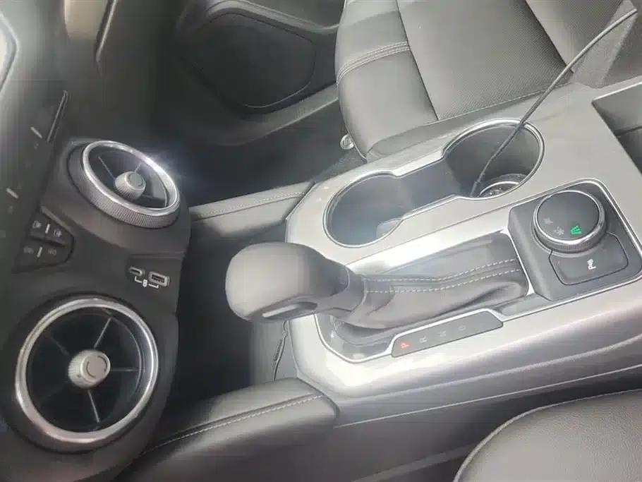 2020 Chevrolet Blazer 650T 7-seater — миниатюра 16