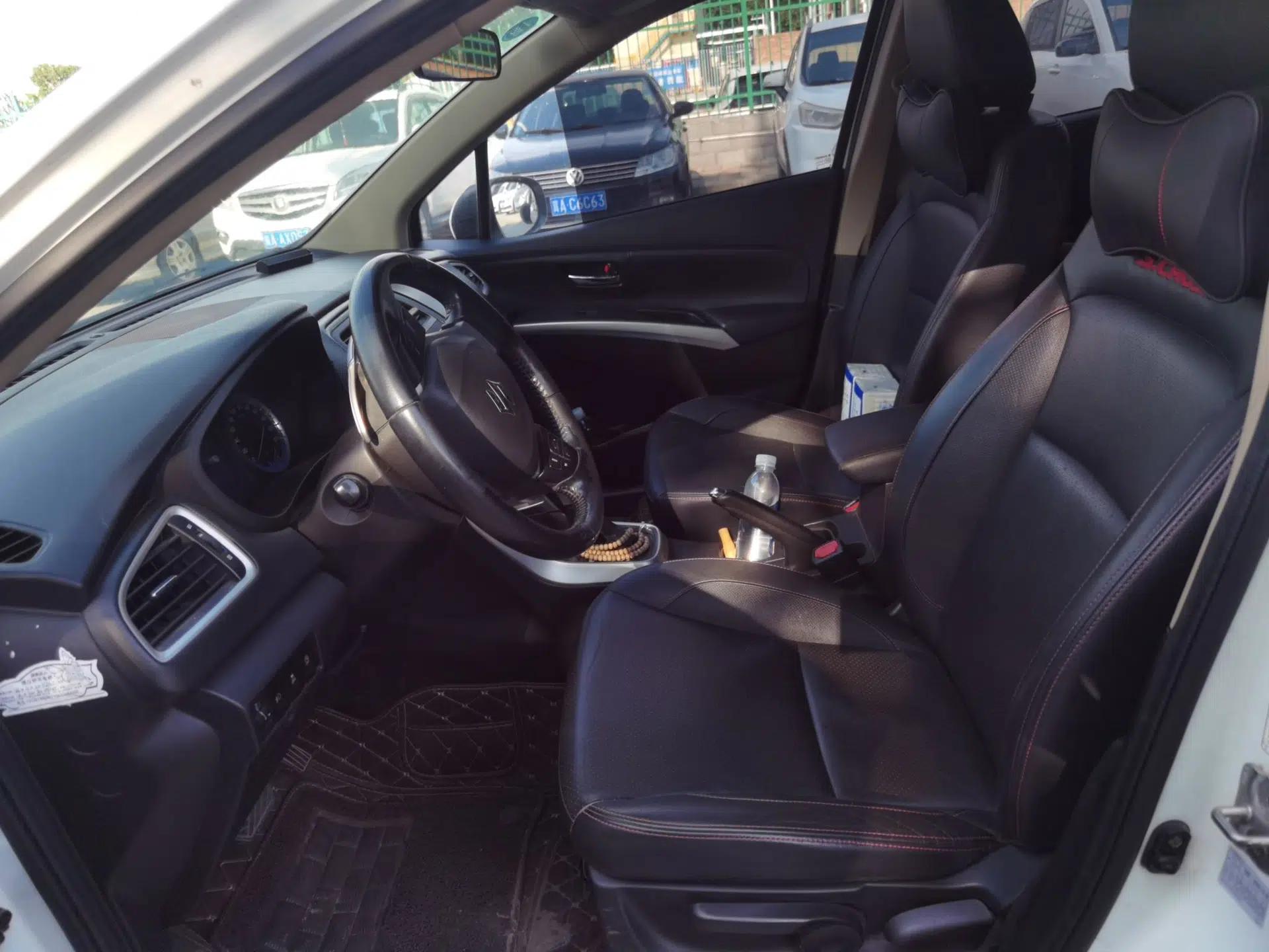 Suzuki S-Cross 2015 1.4T Automatic Two-Wheel Drive Prestige Model — миниатюра 15