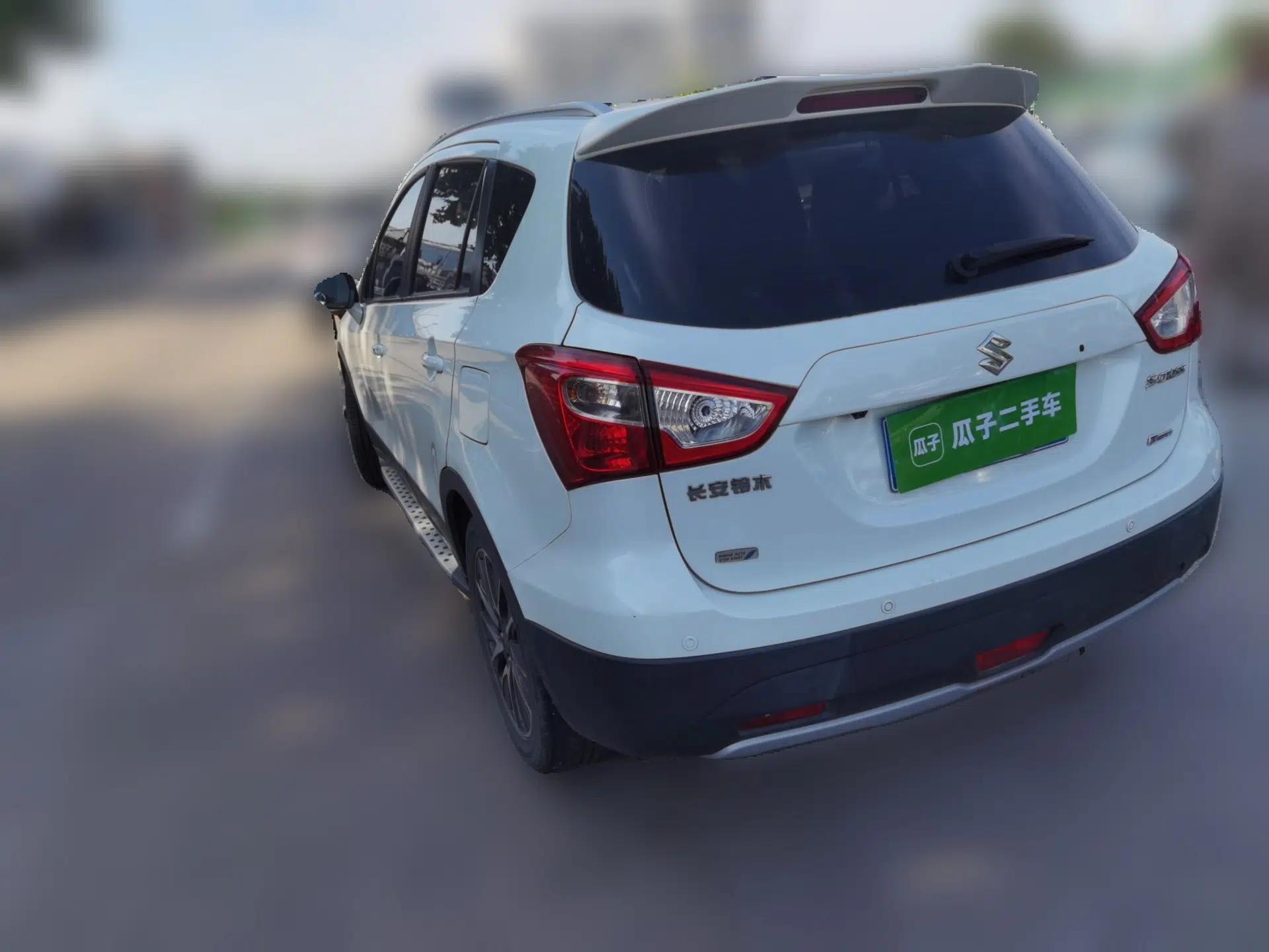 Suzuki S-Cross 2015 1.4T Automatic Two-Wheel Drive Prestige Model — миниатюра 4