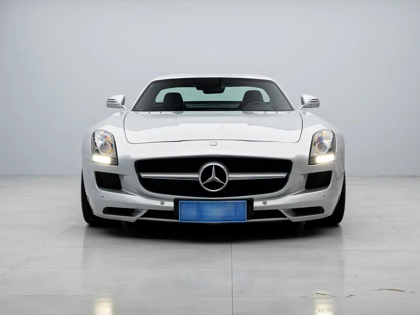2011 Mercedes-Benz SLS AMG — миниатюра 3