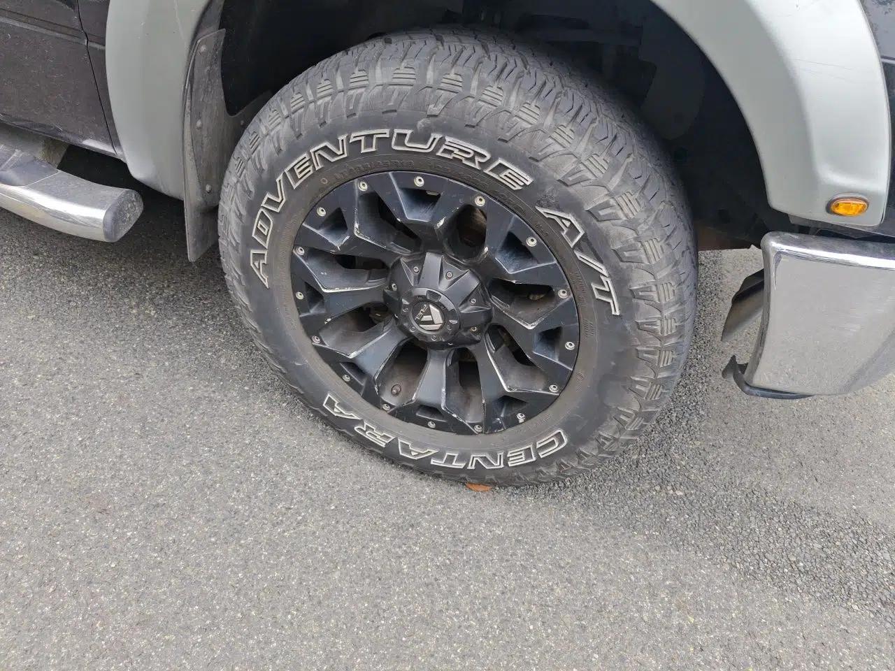 Ford F-150 Ford Raptor F-150, 3.5L Turbo, 5-Seater, Gasoline, No Sunroof, Automatic Transmission — миниатюра 8