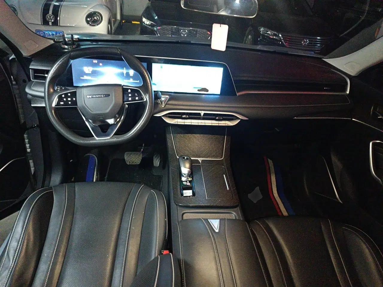 Venucia V 2021 260T Idol Edition — миниатюра 9