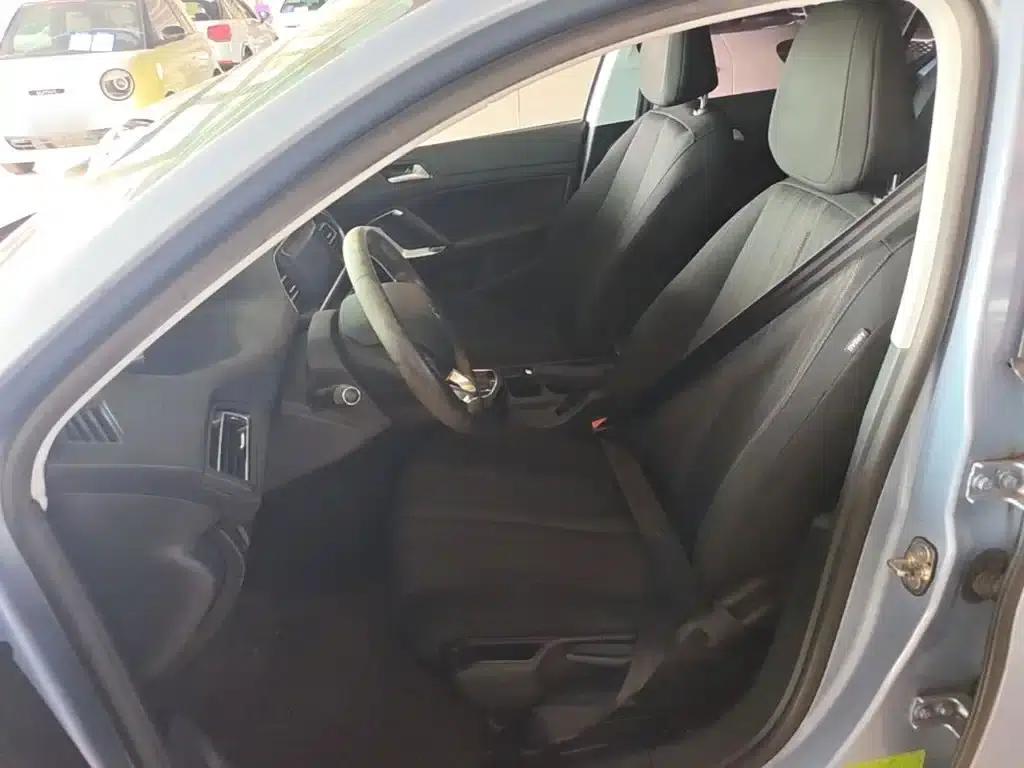 Peugeot 308S 2015 1.2T Automatic Sporty Edition — миниатюра 15