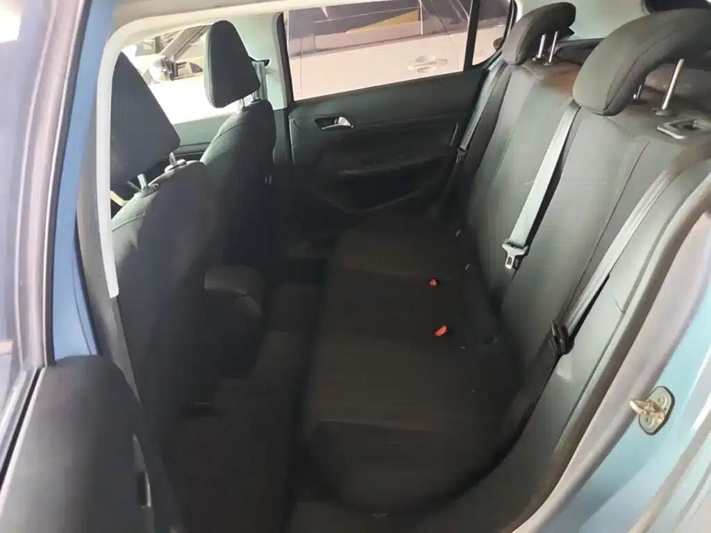 Peugeot 308S 2015 1.2T Automatic Sporty Edition — миниатюра 17