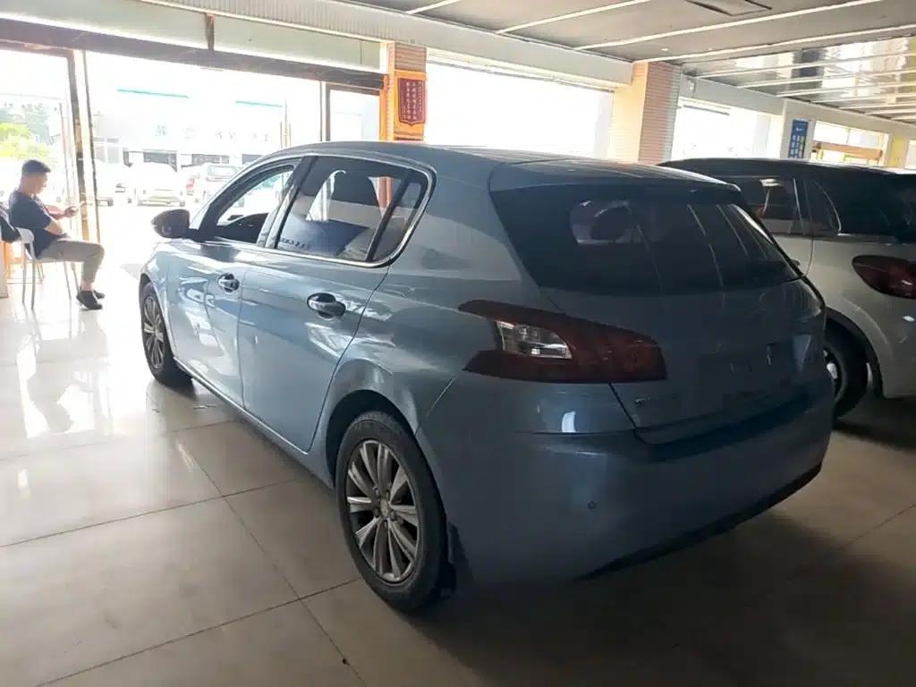 Peugeot 308S 2015 1.2T Automatic Sporty Edition — миниатюра 5