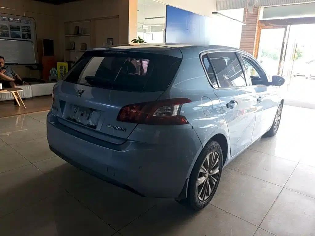 Peugeot 308S 2015 1.2T Automatic Sporty Edition — миниатюра 7