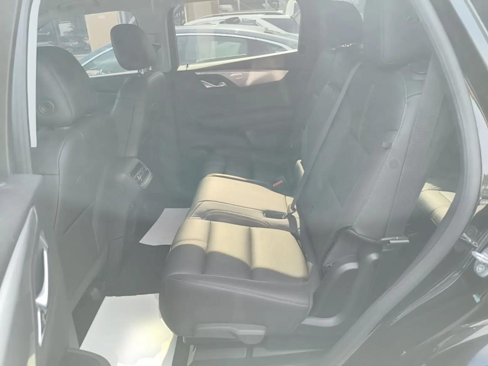 Chevrolet Blazer 2023 Light Hybrid 650T Model — миниатюра 20