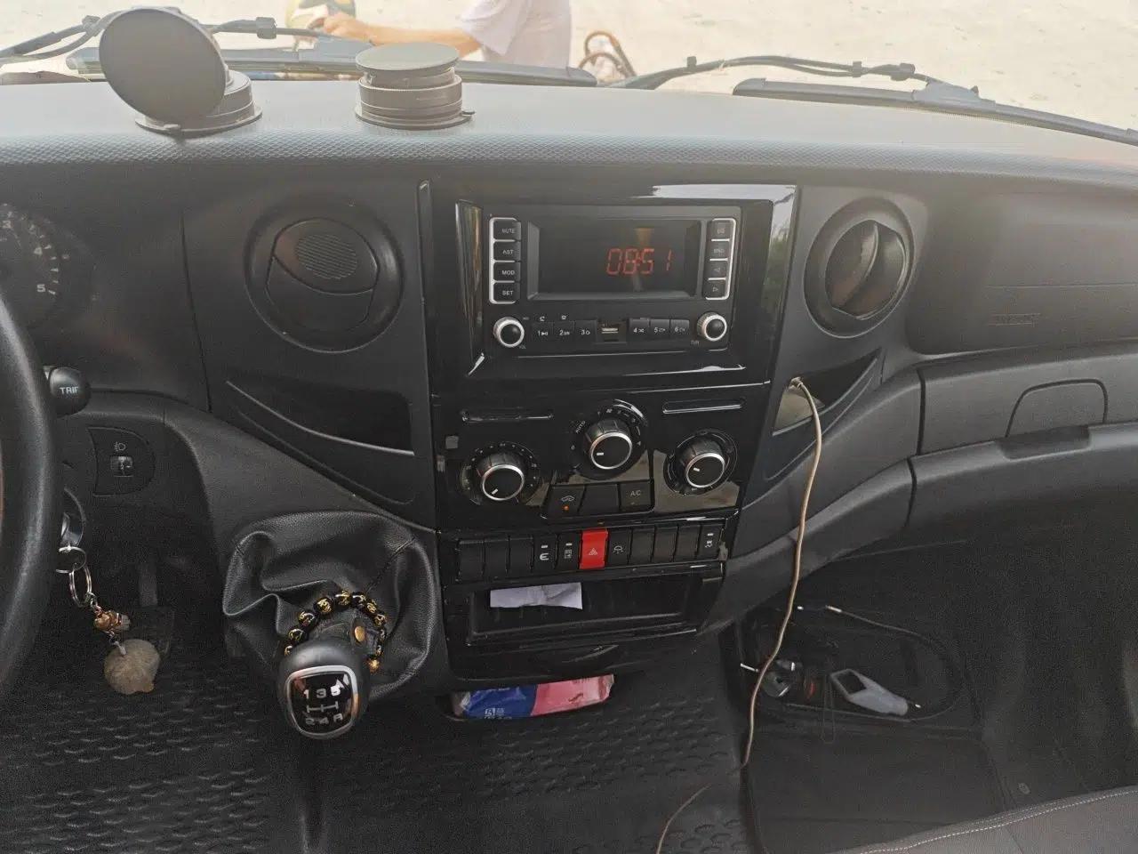 Iveco Eurocargo Iveco Eurocargo 2.0 manual diesel 7-seater version — миниатюра 13