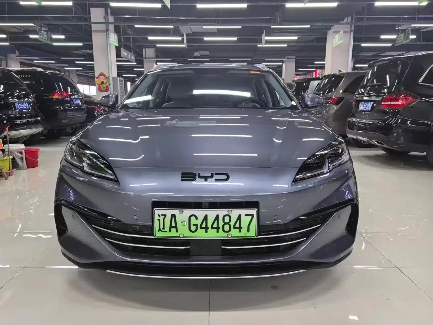 Seal 06 DM-i Touring Edition 2025 DM-i 150KM Flagship Model — миниатюра 2