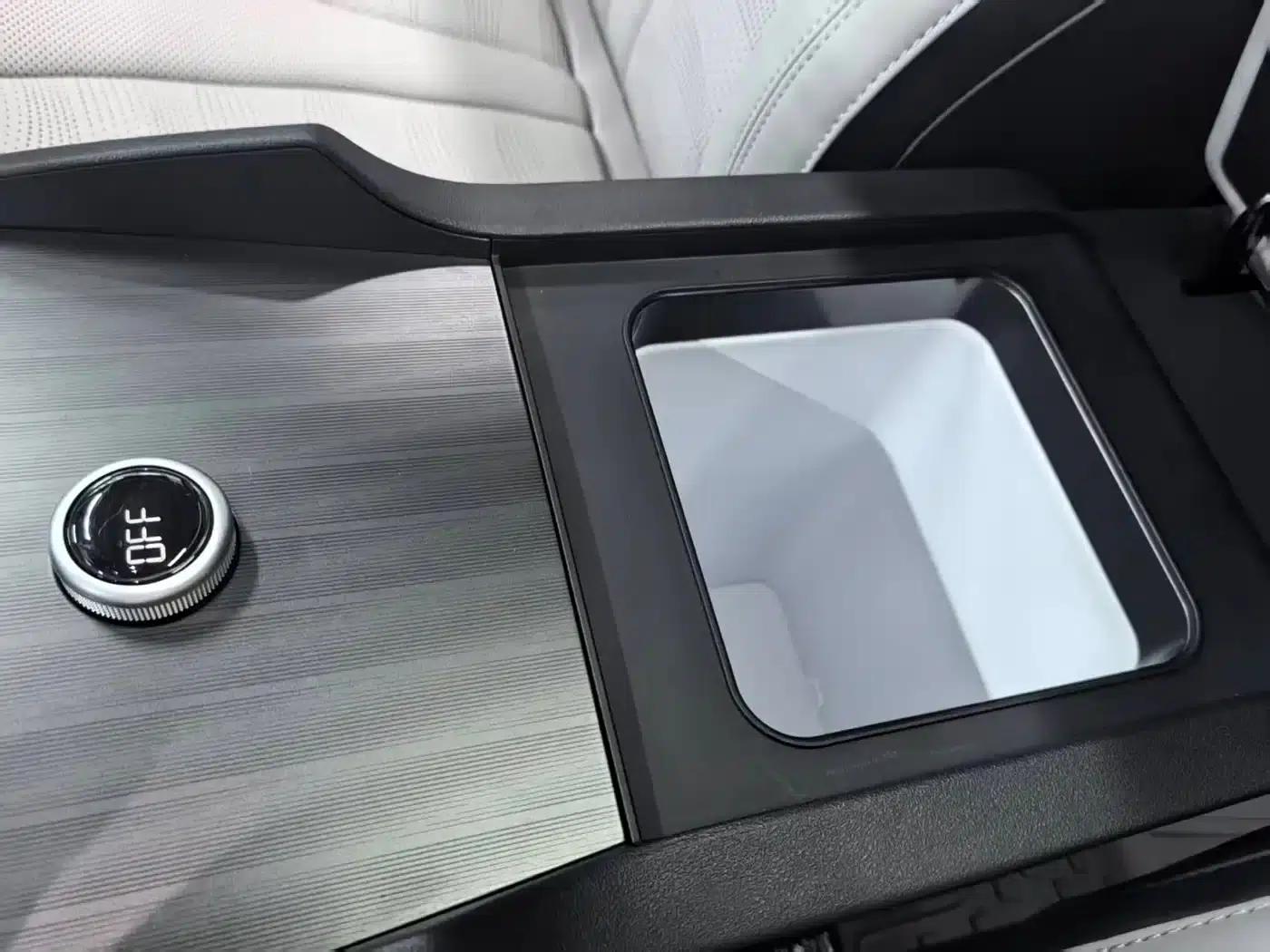 Seal 06 DM-i Touring Edition 2025 DM-i 150KM Flagship Model — миниатюра 25