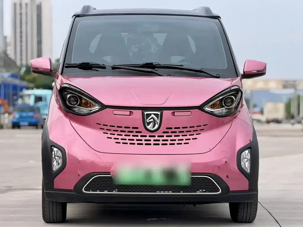 Baojun E100 2020 Model 305KM Smart Edition — миниатюра 15