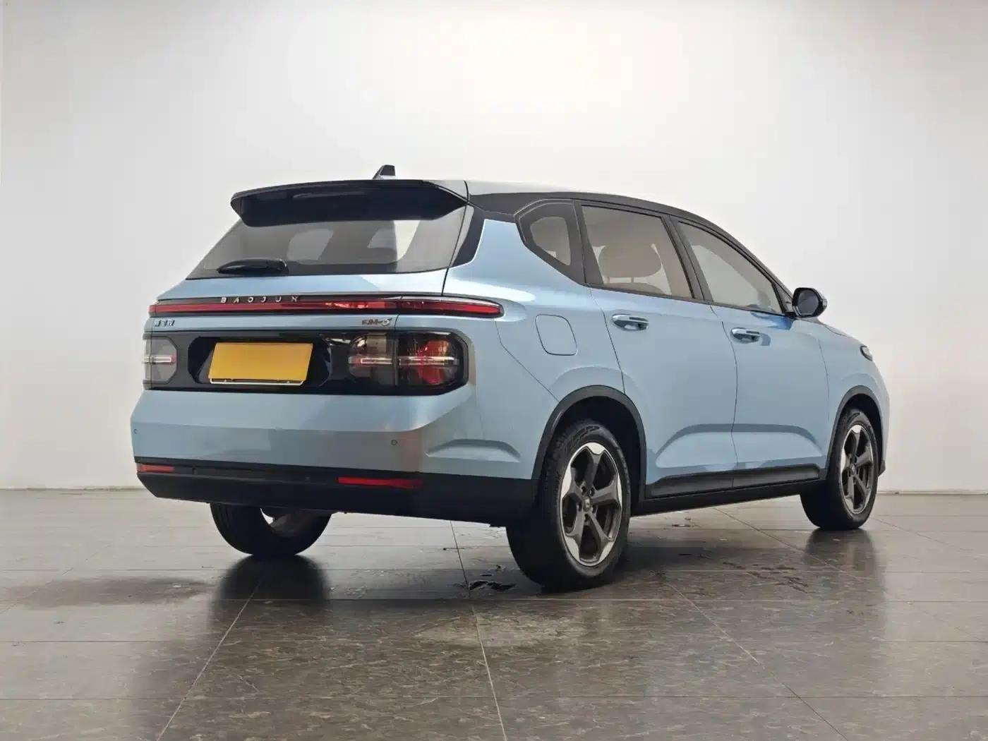 Baojun RM-5 2019 1.5T CVT 24-Hour Online Elite 7-Seater — миниатюра 3