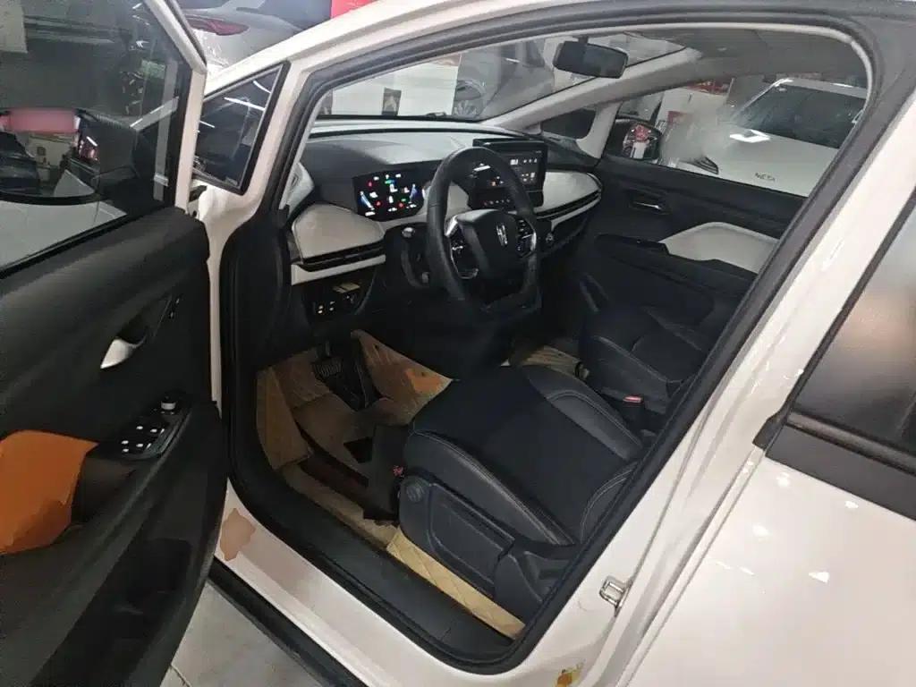 Bestune NAT 2023 PRO Comfort Travel Edition 425km — миниатюра 16