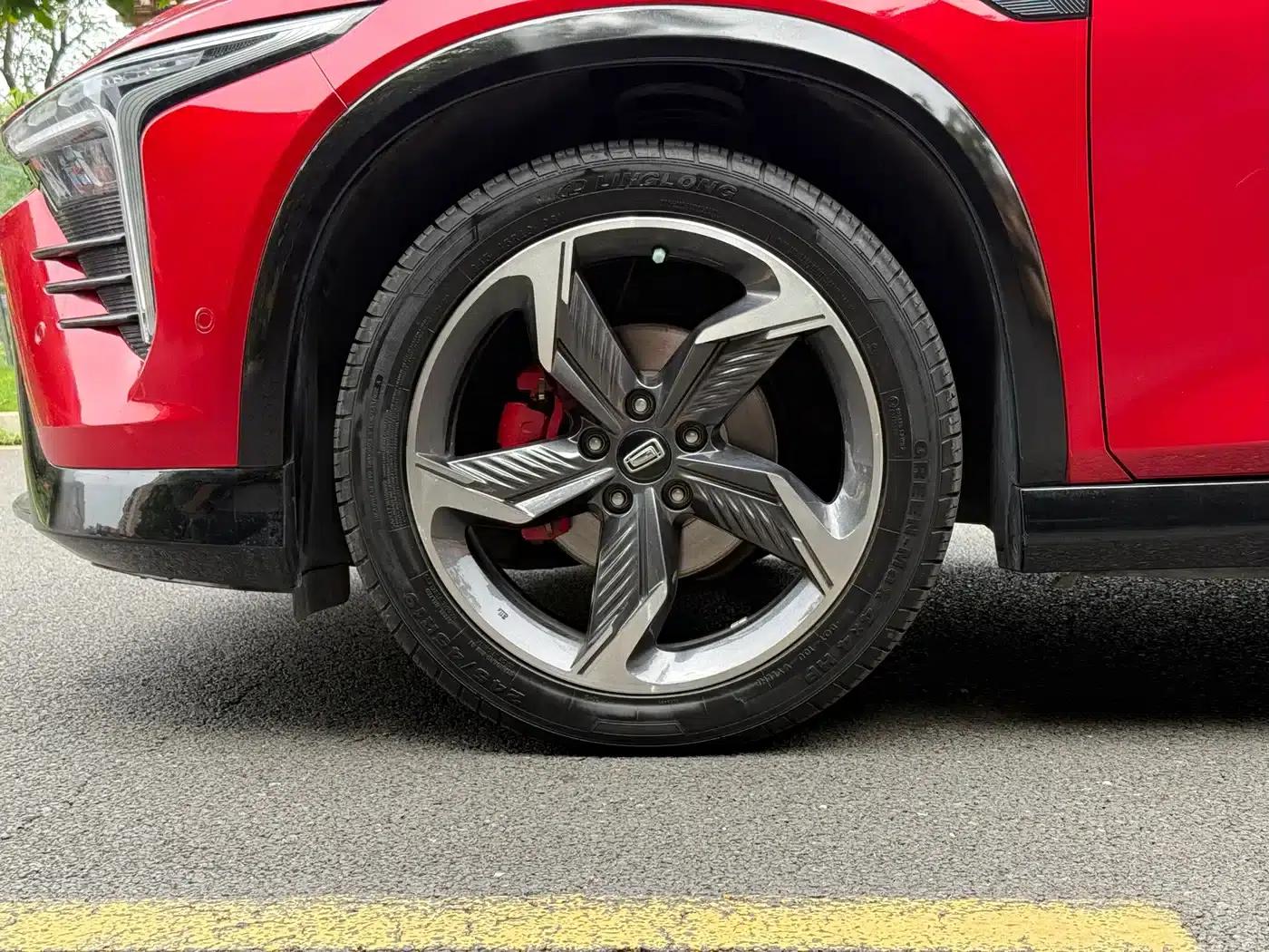 Bestune B70S 2022 2.0T Ares King — миниатюра 19