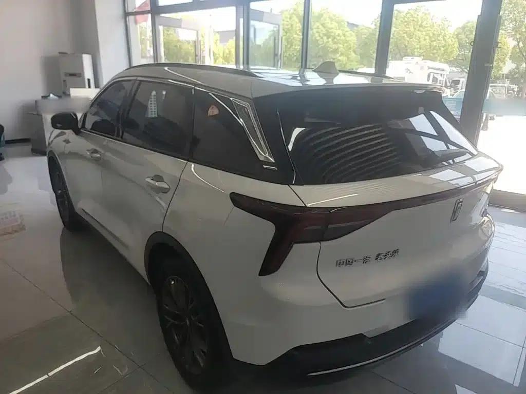 Bestune T55 2023 1.5T Automatic Leap Forward Edition — миниатюра 5