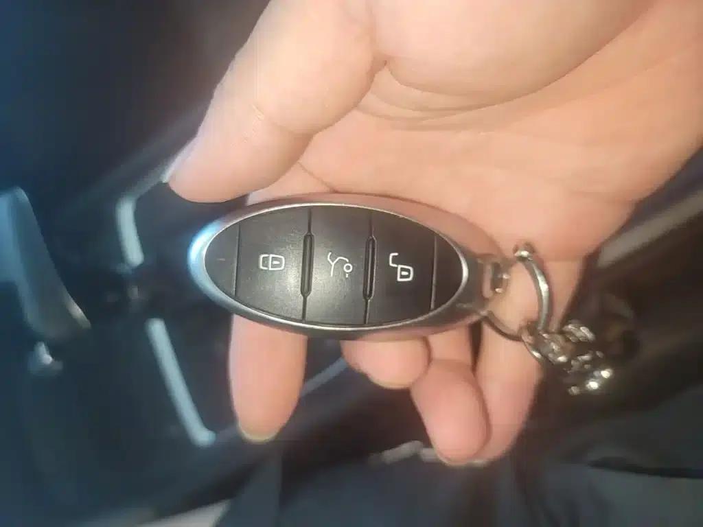 Bestune T55 2023 1.5T Automatic Leap Forward Edition — миниатюра 9