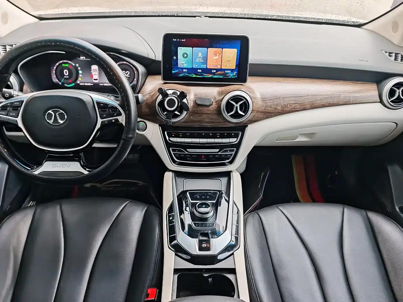 Beijing EU5 2019 R500 Smart Wind Edition — миниатюра 6