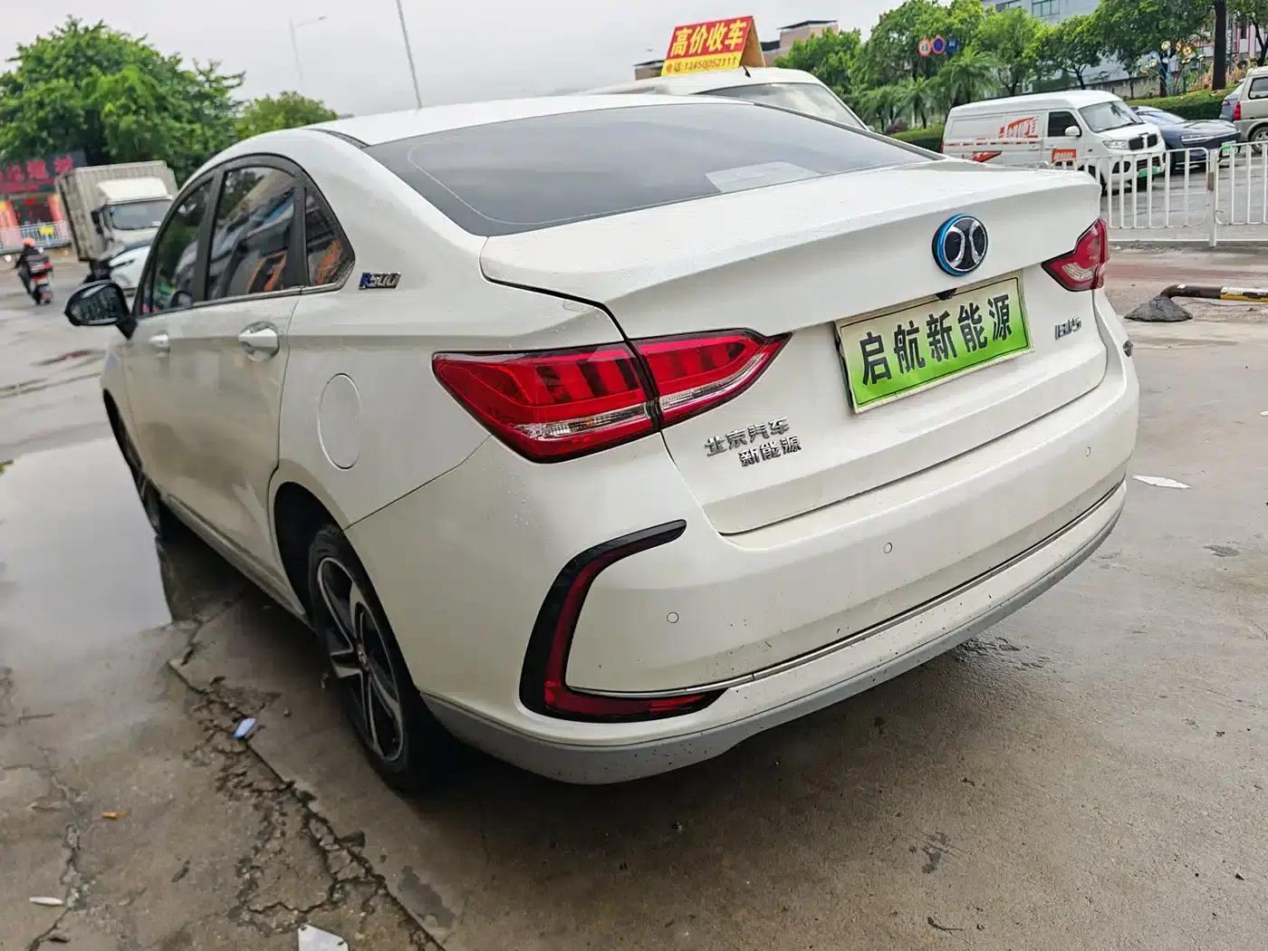 Beijing EU5 2019 R500 Smart Wind Edition — миниатюра 8