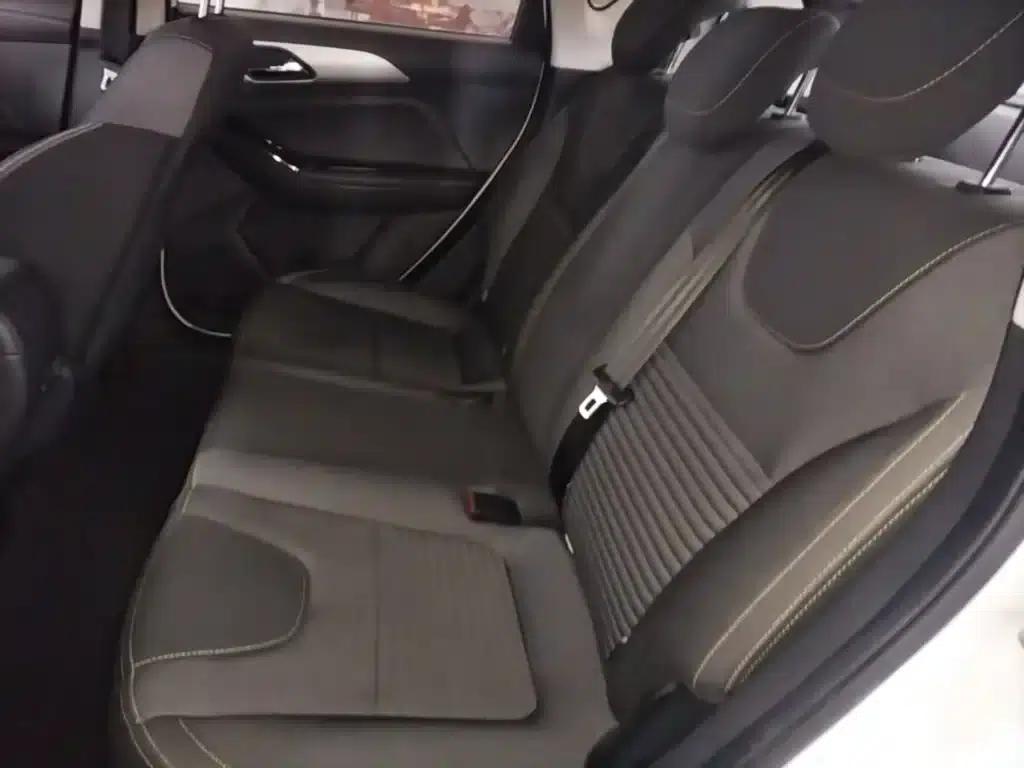 Beijing X3 2019 1.5T Manual Glory Edition — миниатюра 17