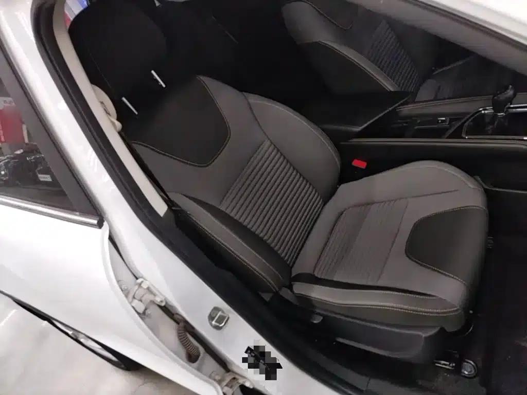 Beijing X3 2019 1.5T Manual Glory Edition — миниатюра 25