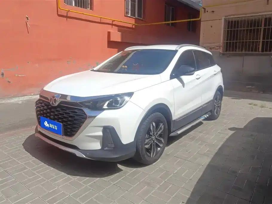 Smart Travel 2018 1.5T Manual Entry-Level Edition (National V Emission Standard) — миниатюра 1