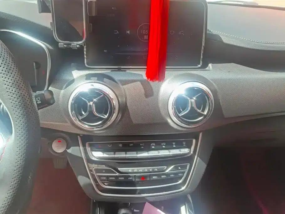 Smart Travel 2018 1.5T Manual Entry-Level Edition (National V Emission Standard) — миниатюра 13