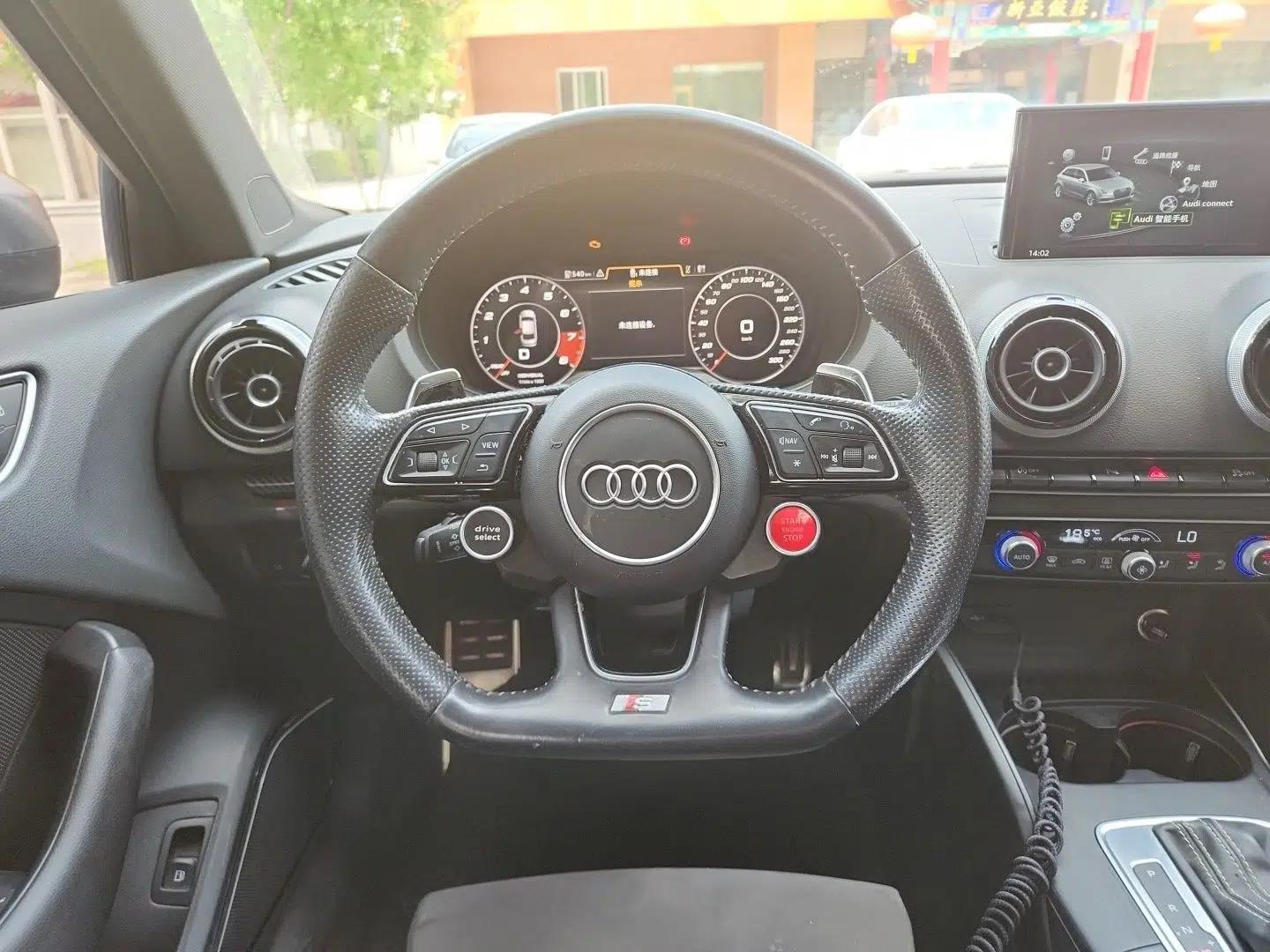 Audi S3 2015 S3 2.0T Limousine — миниатюра 10