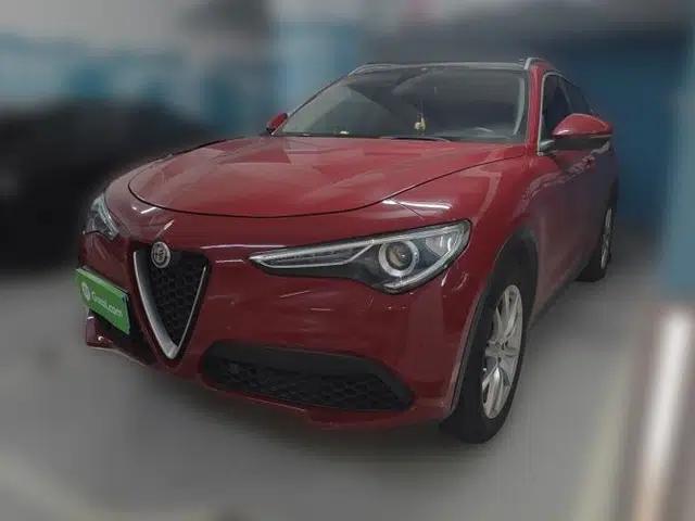 Alfa Romeo Stelvio 2017 2.0T 200HP Luxury Edition
