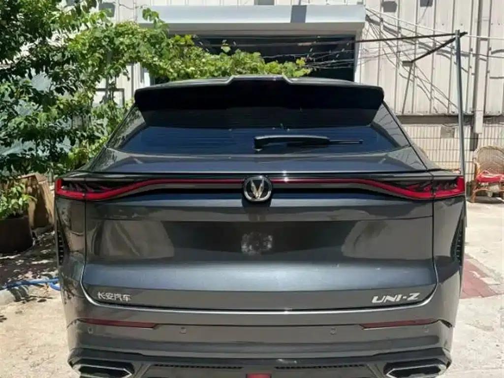 Changan UNI-Z New Energy 2024 Blue Whale Smart Electric iDD 125km Excellent Edition — миниатюра 8