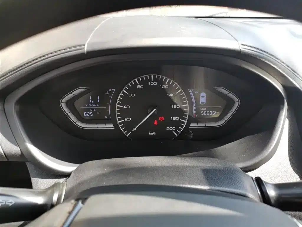 Yuexiang 2018 1.4L Manual Comfort Model (National V Emission Standard) — миниатюра 7
