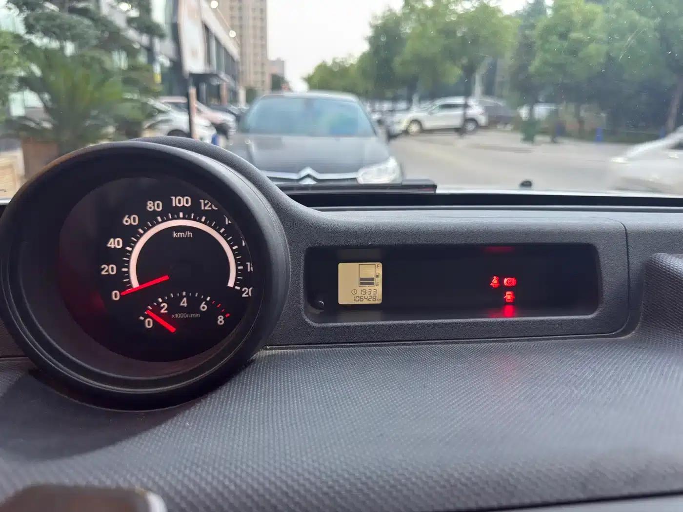 Great Wall M2 2012 1.5L Manual Urban Edition — миниатюра 12