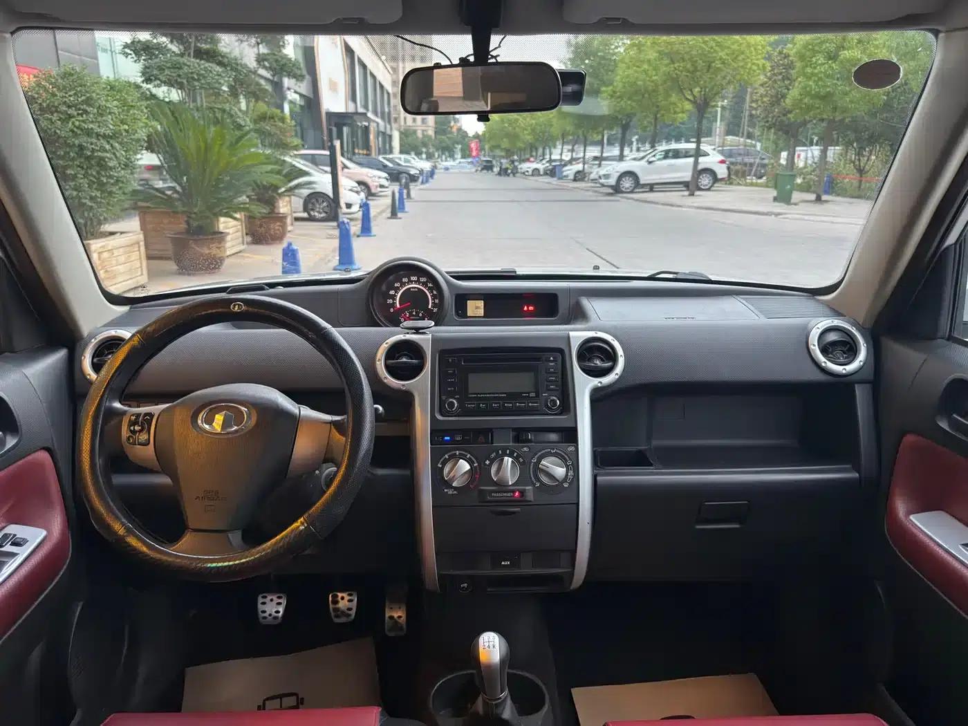 Great Wall M2 2012 1.5L Manual Urban Edition — миниатюра 14