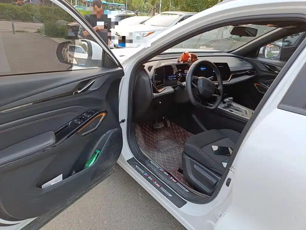 Changan Oushang X5 PLUS 2023 1.5T DCT Enjoy Edition — миниатюра 14