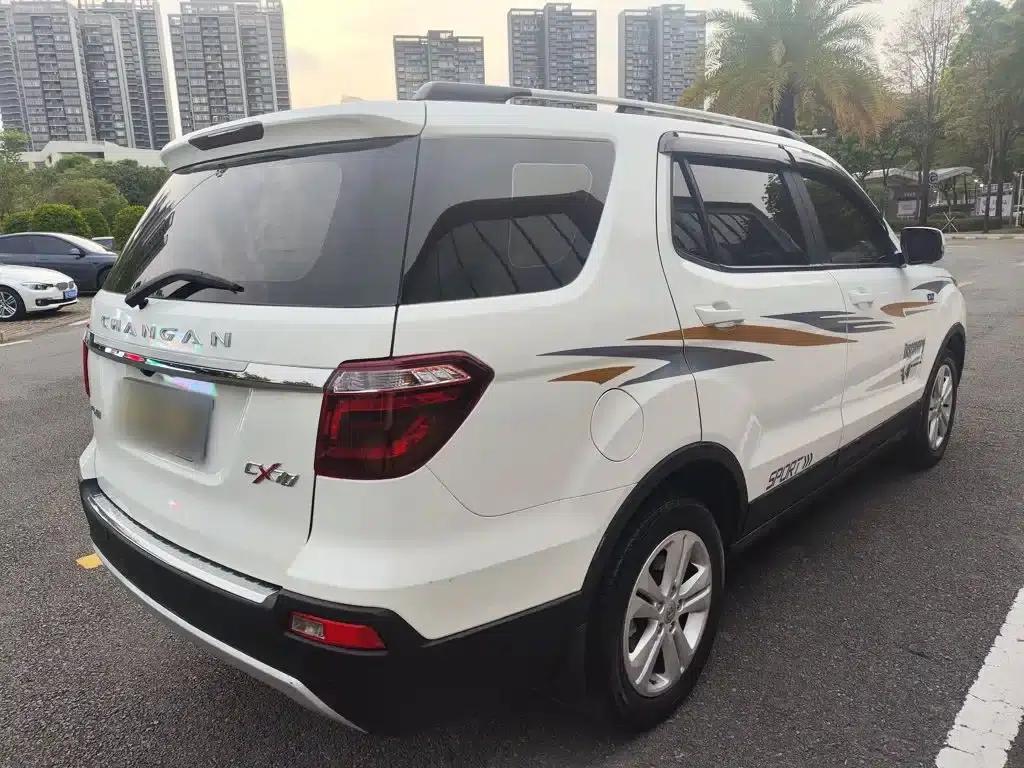 Changan Oushang CX70 2017 CX70T 1.5T Automatic Luxury Edition — миниатюра 23