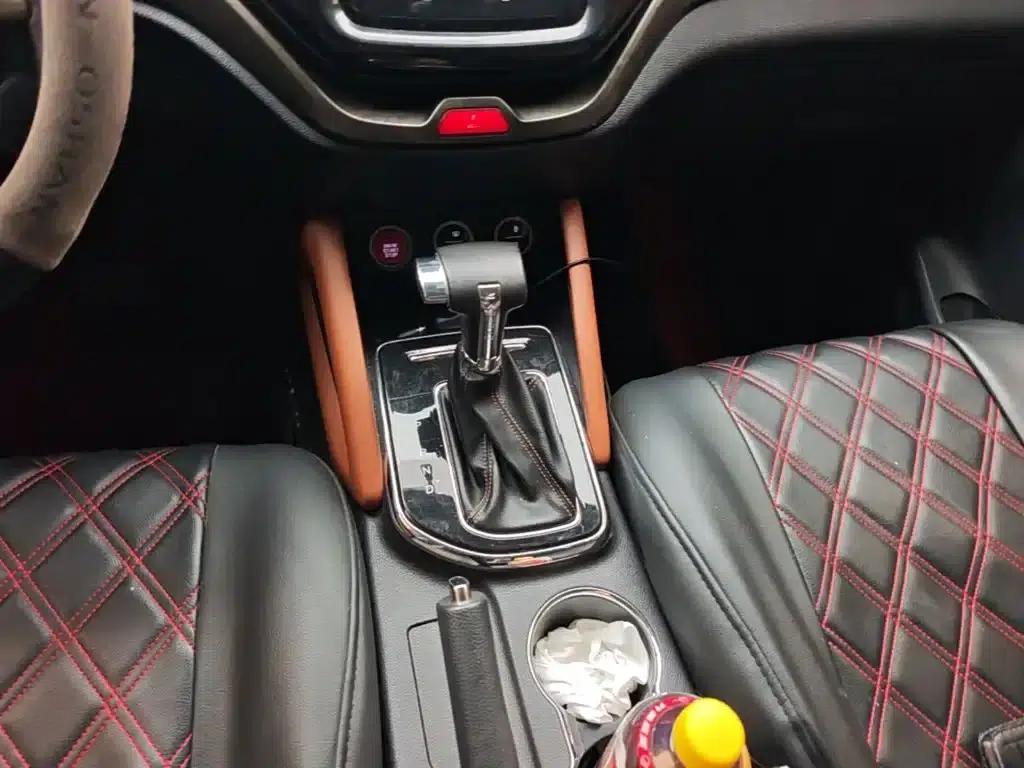 Changan Oushang CX70 2017 CX70T 1.5T Automatic Luxury Edition — миниатюра 6