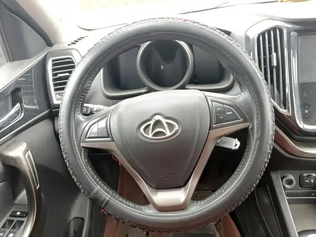 Changan Oushang CX70 2016 1.6L Manual Sport — миниатюра 11