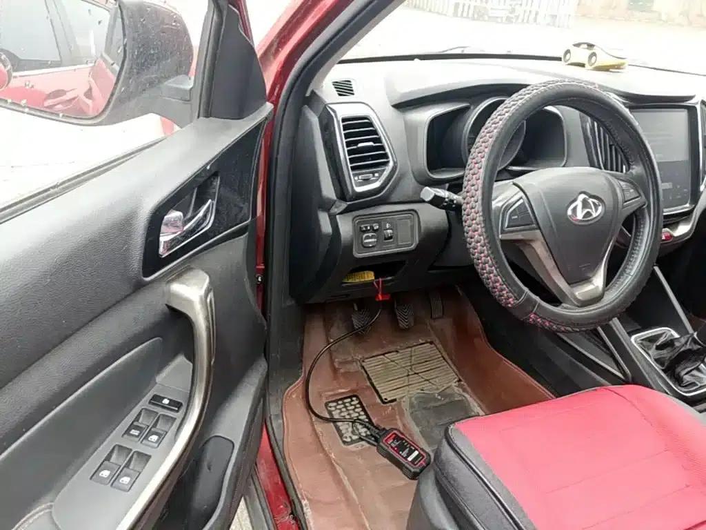 Changan Oushang CX70 2016 1.6L Manual Sport — миниатюра 16