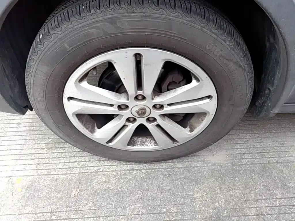 Changan Oushang CX70 2016 1.6L Manual Sport — миниатюра 23